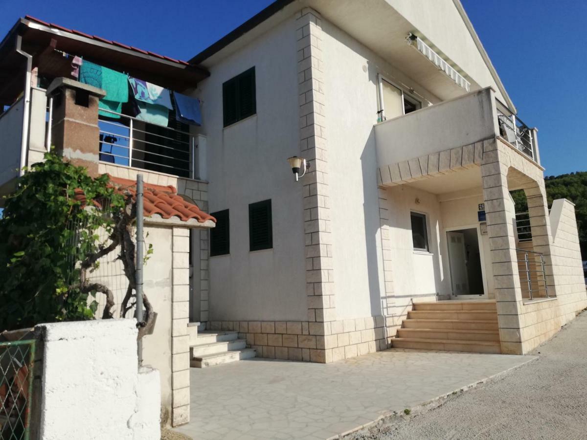 Apartmani Buljan , Slatine-Trogir-Split Exterior photo